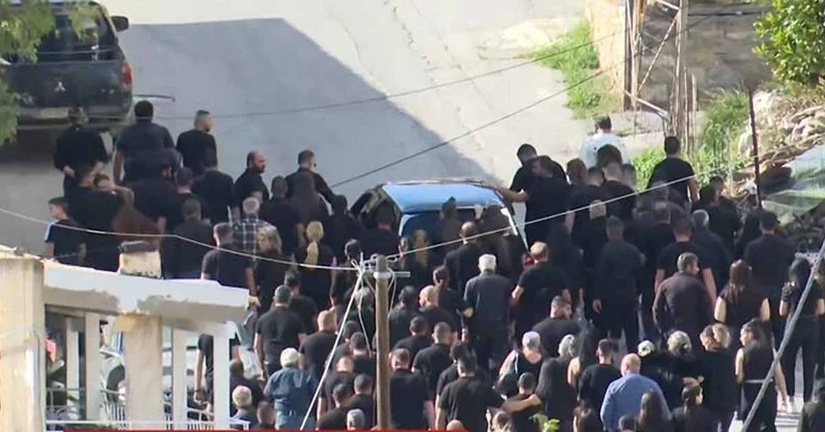 vorizia khdeia 39xronou patera