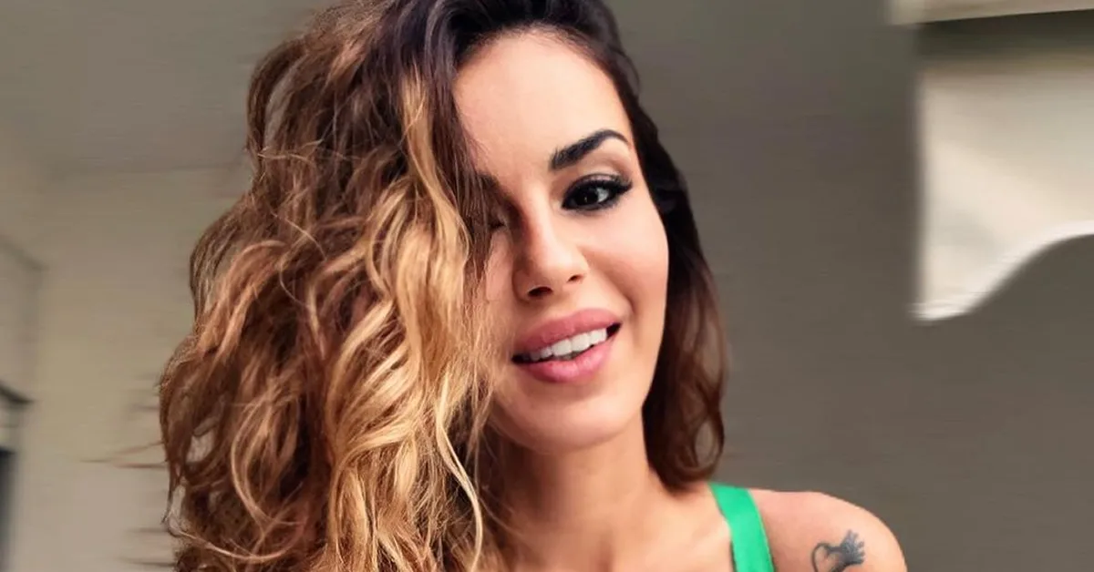 xristina koletsa lampsi authentikotita