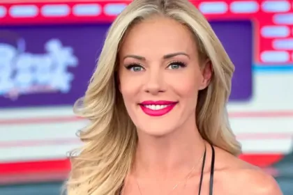 Η Ζέτα Μακρυπούλια σε παλιό στιγμιότυπο που ξαναβγήκε στο φως προκαλώντας αντιδράσεις