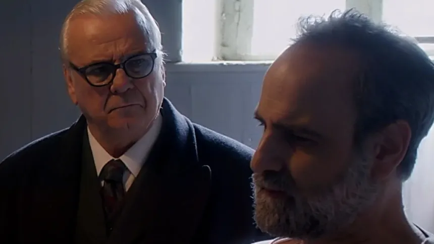 Σκηνή έντασης από τη σειρά «Άγιος Έρωτας»