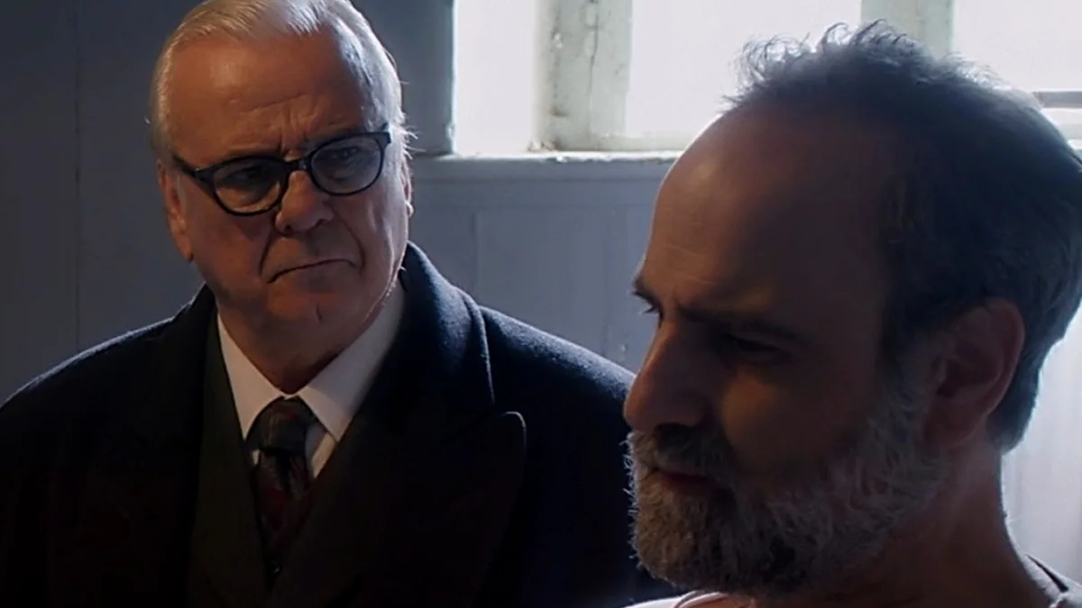 Σκηνή έντασης από τη σειρά «Άγιος Έρωτας»