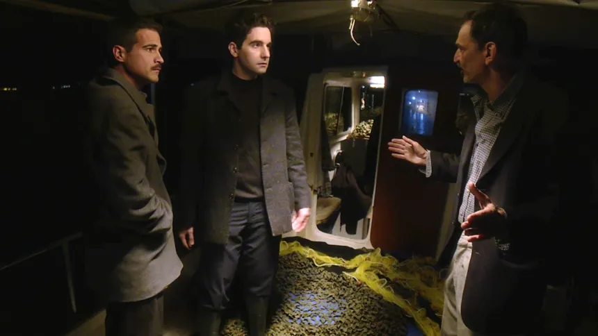 Νυχτερινά γυρίσματα καταδίωξης στη θάλασσα για τον Άγιο Έρωτα στο Γαλαξίδι