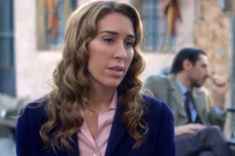 Η Άννα αποκαλύπτει την αλήθεια στην Ελένη στον Άγιο Έρωτα