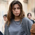 Η Χριστίνα σε σκηνή έντασης μέσα στις φυλακές στον «Άγιο Έρωτα», λίγο πριν αναλάβει αρχηγός.