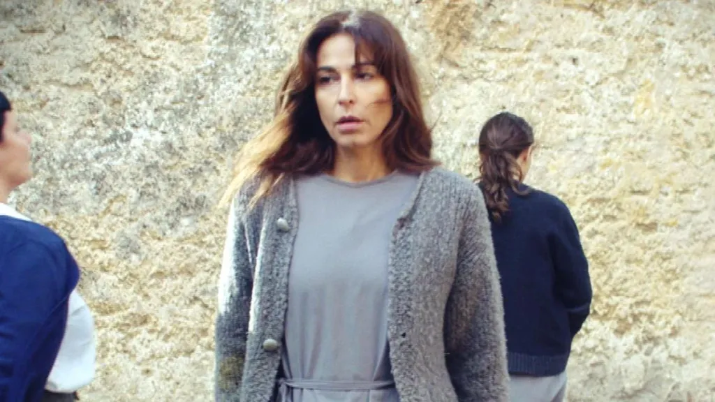 Η Χριστίνα συγκλονισμένη στην φυλακή αποκαλύπτει την αλήθεια στον Ανδρέα