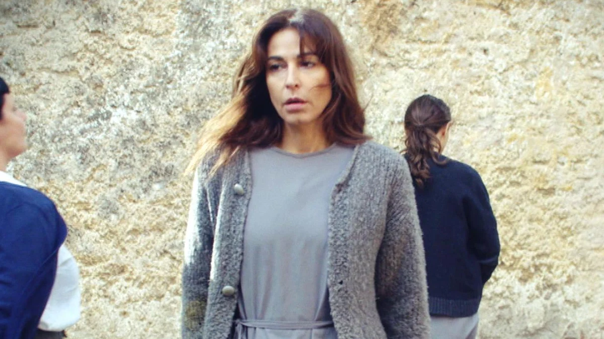 Η Χριστίνα συγκλονισμένη στην φυλακή αποκαλύπτει την αλήθεια στον Ανδρέα