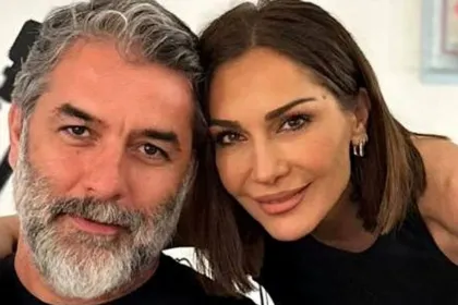 Η Δέσποινα Βανδή και ο Βασίλης Μπισμπίκης σε όμορφη στιγμή