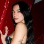Η Dua Lipa σε εμφάνιση απο συναυλία της