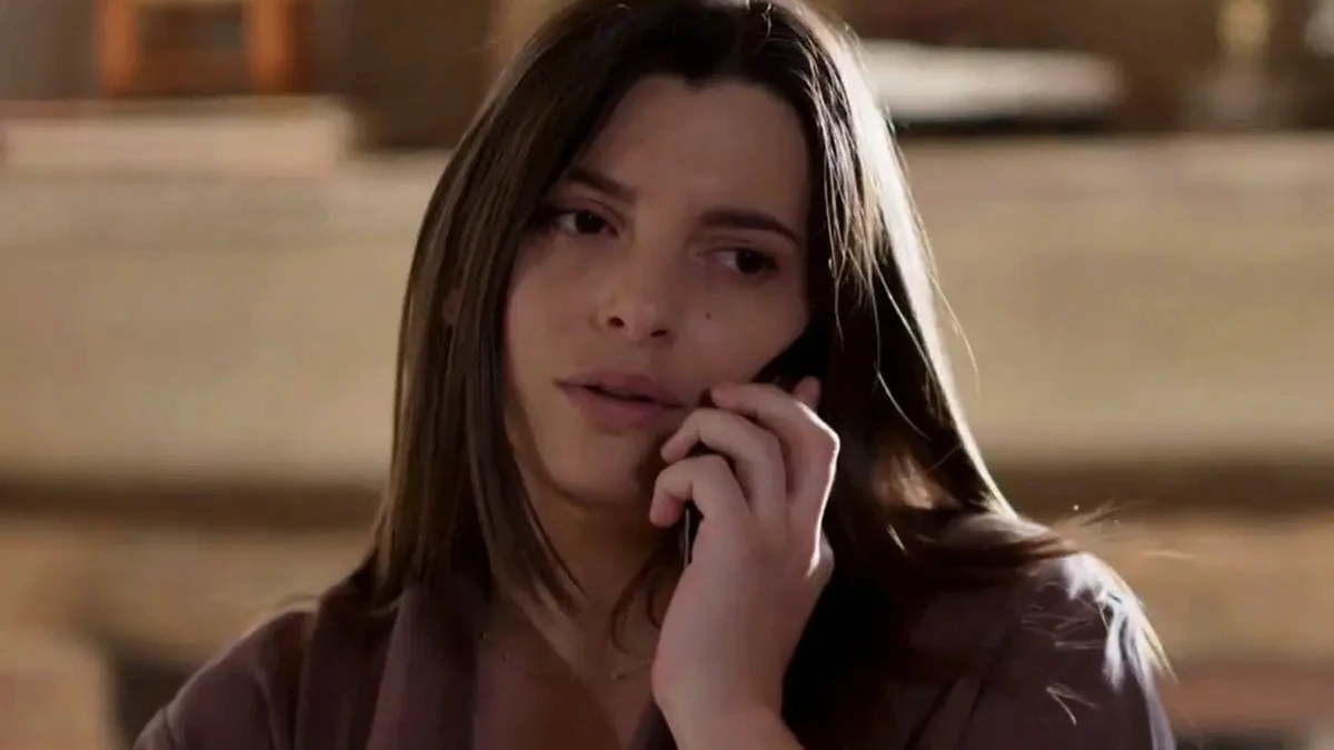 Η Ισμήνη σε έντονη στιγμή στη «Γη της Ελιάς».