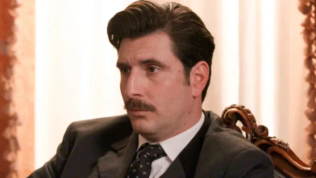 Ο έρωτας Αλίκης και Άρη δοκιμάζεται καθώς ο Ρήγας παλεύει για τη ζωή του 2 Ρήγας