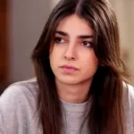 i gi tis elias i vasiliki katarreei prin ton gamo