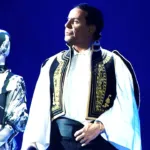 Γιώργος Μαζωνάκης στη σκηνή του MadWalk 2025 κατά το πρώτο MadWalk of Fame