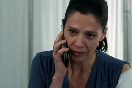 Η Αρετή σε συγκινητική σκηνή από το σημερινό επεισόδιο της σειράς Μία νύχτα μόνο