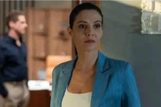 Η Αρετή και ο Οδυσσέας στη δραματική σκηνή του αποχωρισμού στη σειρά «Μία νύχτα μόνο»