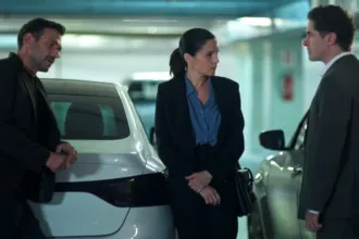 Σταύρος, Αρετή και Οδυσσέας σε έντονη συζήτηση που προμηνύει σύγκρουση στη σειρά Μια Νύχτα Μόνο