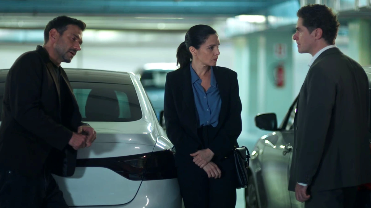 Σταύρος, Αρετή και Οδυσσέας σε έντονη συζήτηση που προμηνύει σύγκρουση στη σειρά Μια Νύχτα Μόνο