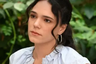 Η Φωτεινή δακρυσμένη στη δραματική σκηνή αποχώρησης από τον Ορφέα