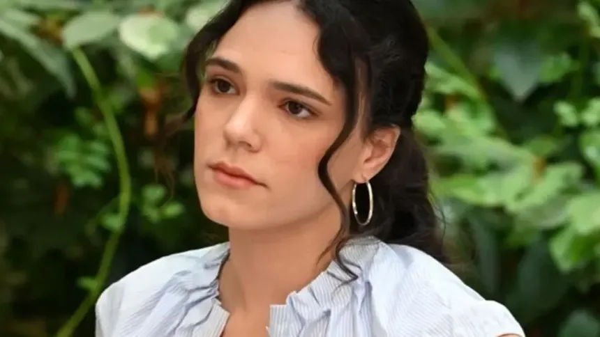 Η Φωτεινή δακρυσμένη στη δραματική σκηνή αποχώρησης από τον Ορφέα