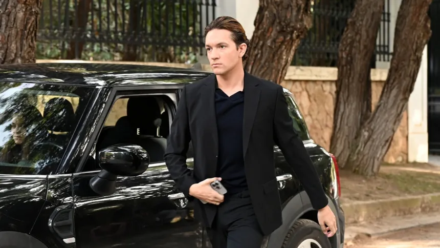 Ο Ορφέας σε στιγμή έντασης και συναισθηματικών συγκρούσεων από το επεισόδιο 40 του Να μ’ αγαπάς