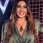 Η Έλενα Παπαρίζου σε πρόσφατη δημόσια εμφάνιση στο The Voice