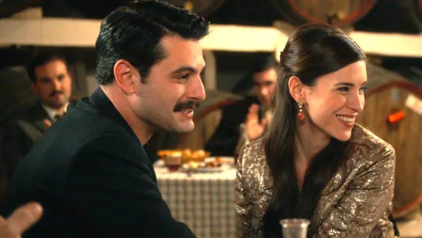 Ο Γρηγόρης και η Αγγελική σε δραματική σκηνή στη σειρά Porto Leone.