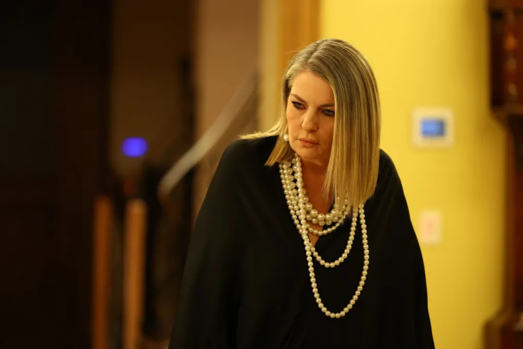 Να μ αγαπάς