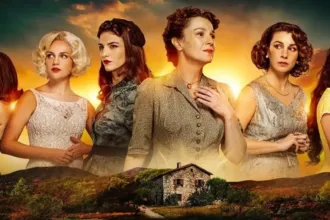 Σκηνή από τη σειρά «Το σπίτι δίπλα στο ποτάμι»