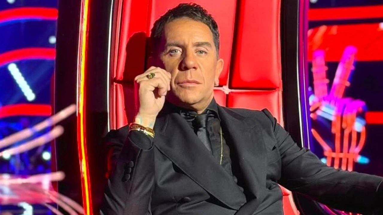 Ο Μαζωνάκης μένει στο Voice – κι αυτό λέει πολλά