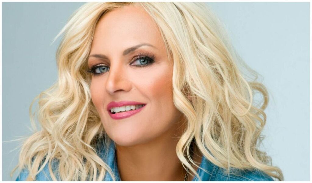 Η Χριστίνα Λαμπίρη λάμπει ξανά στη ζωή της ως χαζογιαγιά 3 xristina lampiri