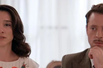 Ο Αλέξανδρος στο Grand Hotel ανακαλύπτει το ερωτικό γράμμα