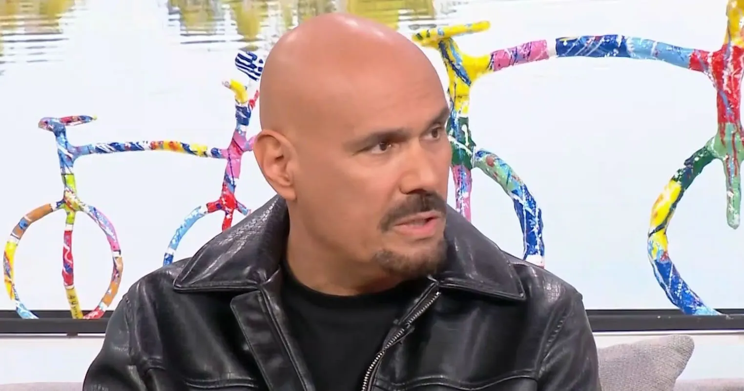 Δημήτρης Σκουλός: «Το AI μάς έχει κόψει τη δουλειά – Γιατί η φωτογραφία κινδυνεύει πλέον άμεσα;»