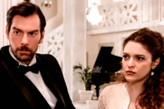 Η Αλίκη με τον Πέτρο στο Grand Hotel