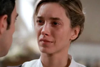 Η Ελένη με δάκρυα στα μάτια σε σκήνη στο Grand Hotel