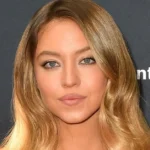 sydney sweeney anthodesmi eswrouxa instagram