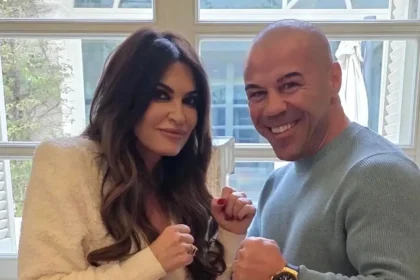 zampidis guilfoyle face off mayweather athina