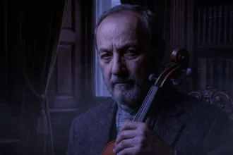 Ο Λεωνίδας και ο Λάμπρος σε μια κρίσιμη και γεμάτη ένταση σκηνή αποκαλύψεων από το σημερινό επεισόδιο της σειράς Άγιος Έρωτας του Alpha.