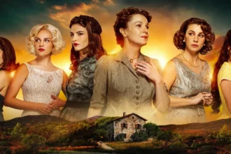 σκηνή μεγάλης έντασης με τον Σταύρο από τα νέα επεισόδια της σειράς Το Σπίτι Δίπλα στο Ποτάμι στον Alpha.