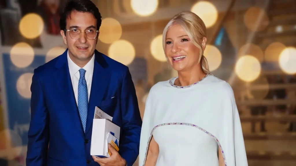 Φαίη Σκορδά: Ερωτευμένη και λαμπερή στο Νιάρχος – Η αμήχανη ερώτηση των ρεπόρτερ