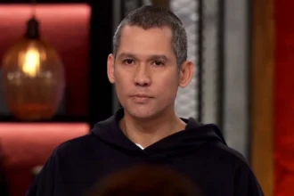 Οι κριτές του MasterChef 2026 ανακοινώνουν τα στατιστικά που στέλνουν τρεις παίκτες κατευθείαν σε δοκιμασία αποχώρησης.