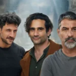 Κολάζ με τους πρωταγωνιστές των νέων σειρών του MEGA, Γιώργο Χρυσοστόμου, Οδυσσέα Παπασπηλιόπουλο και Βασίλη Μπισμπίκη.