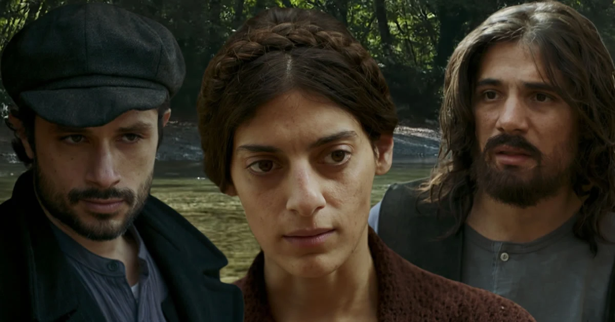 Μια σκοτεινή, γεμάτη μυστήριο σκηνή μέσα στη νύχτα, λίγο πριν την άγρια δολοφονία του Αράθυμου, στο συγκλονιστικό 10ο επεισόδιο της σειράς Οι Αθώοι.