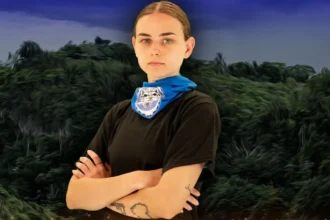 Η Κωνσταντίνα Μπακαρού αποχωρεί πρόωρα από το Survivor του ΣΚΑΪ μετά από τραυματισμό χωρίς να προλάβει να παίξει στη μονομαχία παραμονής.