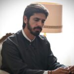 Ο Παύλος στήνει παγίδα στον Νικόλαο και τον καταγγέλλει στη χωροφυλακή στα νέα επεισόδια της σειράς Άγιος Έρωτας