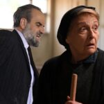 Ο Παύλος από τη σειρά Άγιος Έρωτας οργανώνει την απαγωγή της μητέρας του.