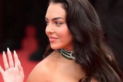 Η Georgina Rodriguez στο κόκκινο χαλί των Καννών με κοσμήματα Chopard
