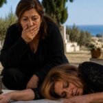 Η Κούλα βρίσκει το άψυχο σώμα της Ασπασίας στο νεκροταφείο στα νέα επεισόδια της σειράς Η Γη της Ελιάς.