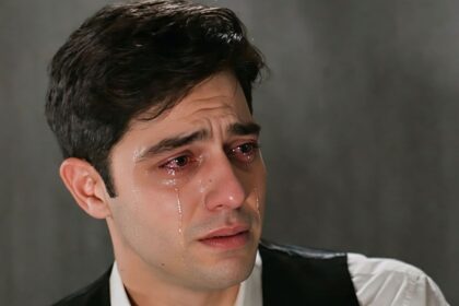 Ο Νικόλας θρηνεί τον θάνατο της Αγγέλας και περιμένει απαντήσεις στο Grand Hotel