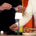 Οι κριτές του MasterChef 10 ανακοινώνουν τη νέα δοκιμασία δημιουργικότητας στις μπριγάδες.