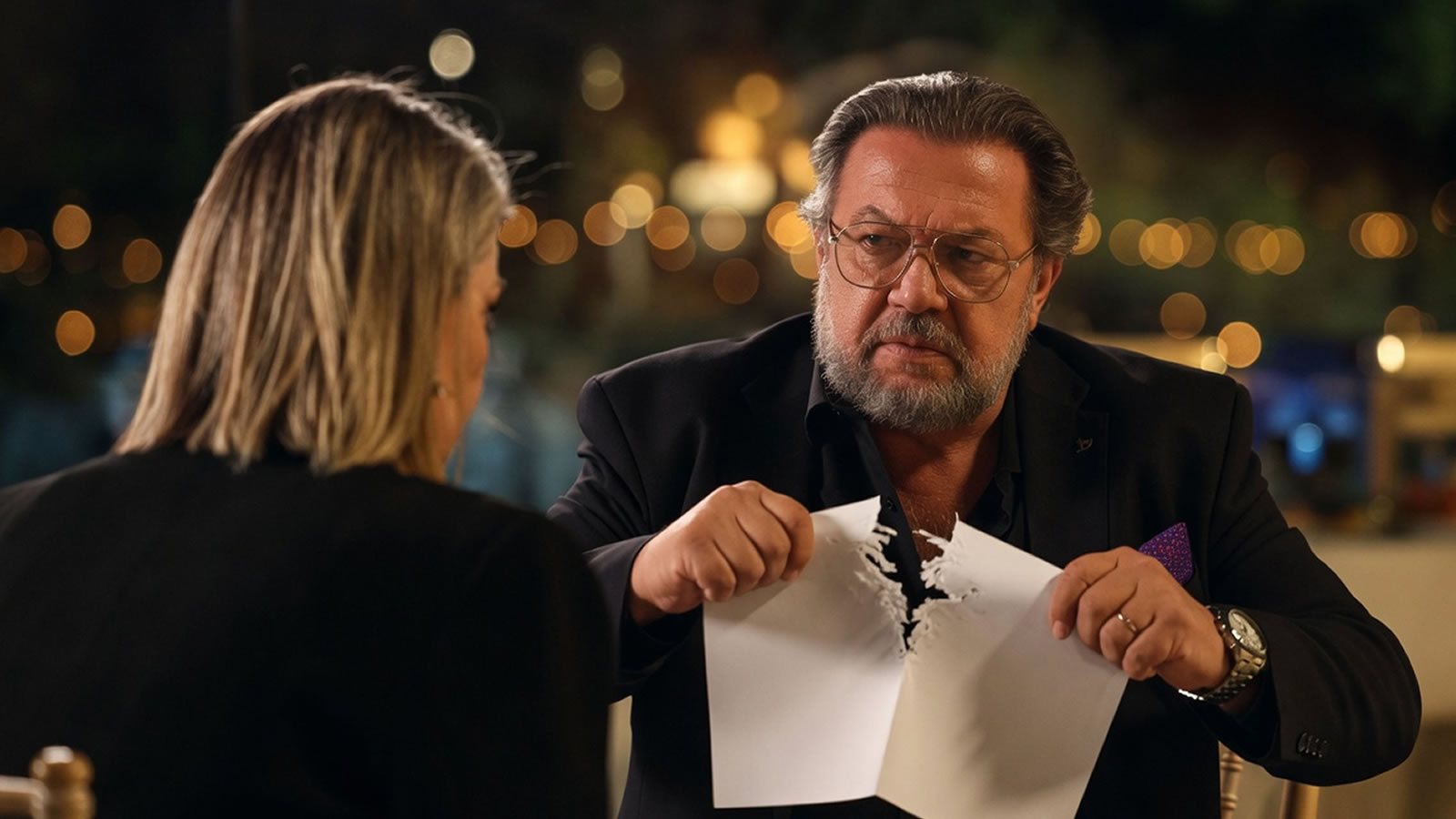 Ο Θεόφιλος σκίζει τη διαθήκη μπροστά στη Σοφία στα νέα επεισόδια της σειράς Να μ' αγαπάς