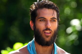 Ο Μάνος Μαλλιαρός επιστρέφει σήμερα στην Ελλάδα